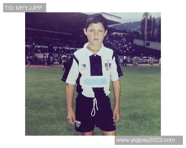 学生党头像选择指南足球明星形象助你彰显个性与热爱